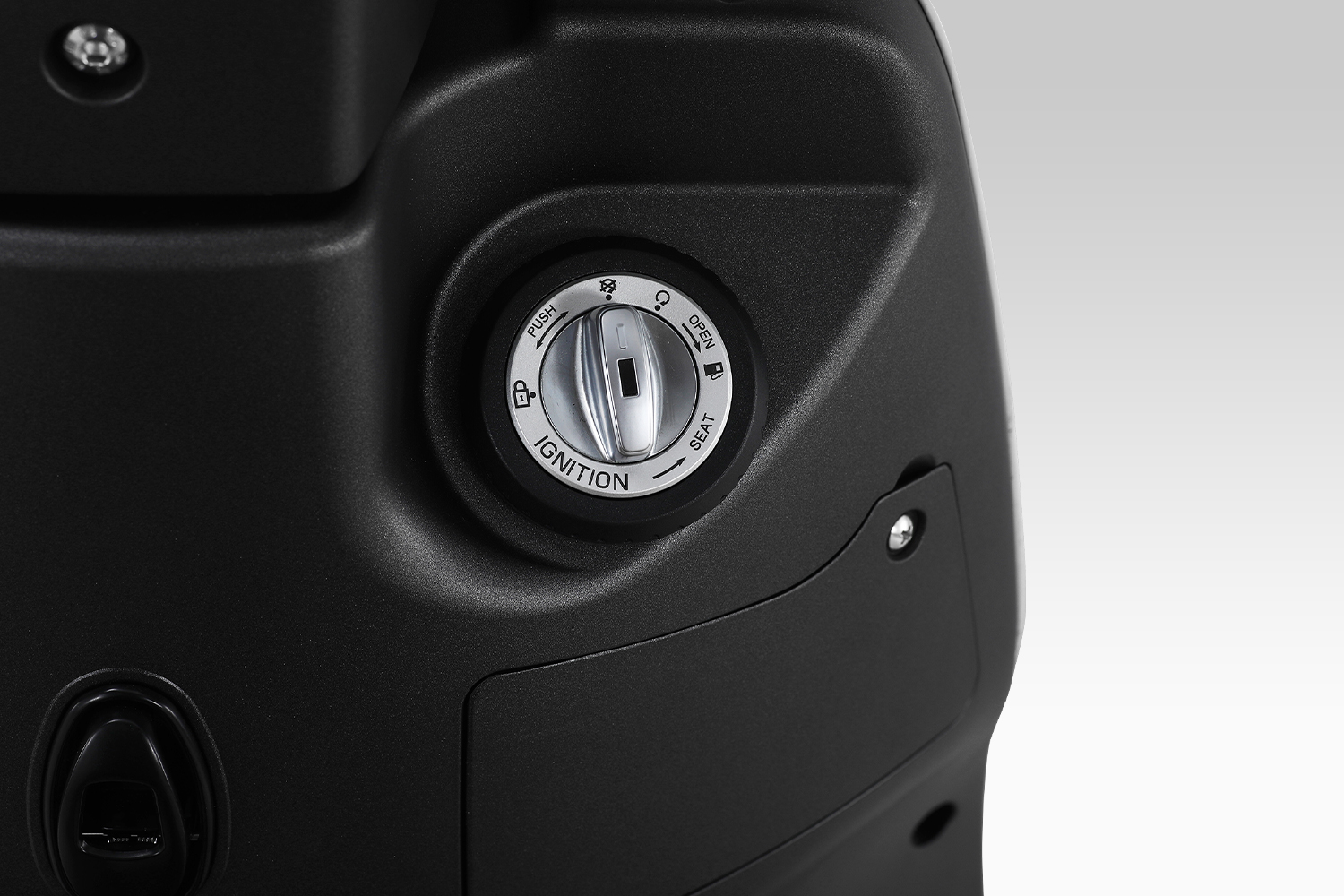 Product materials - VICTORIA MOTORRAD